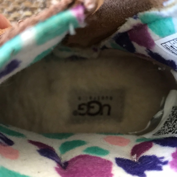 Uggs! - Picture 5 of 5